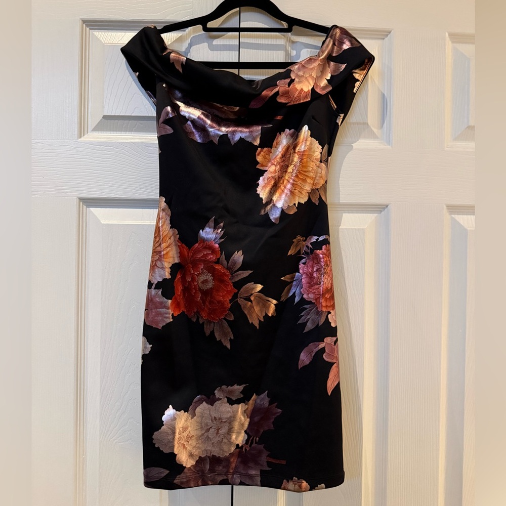 G by Guess Strapless Black Floral Dress